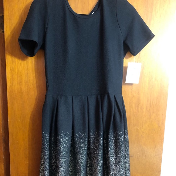 LuLaRoe Dresses & Skirts - Lularoe Elegant Amelia LuLaRoe Dresses & Skirts - Lularoe Elegant Amelia